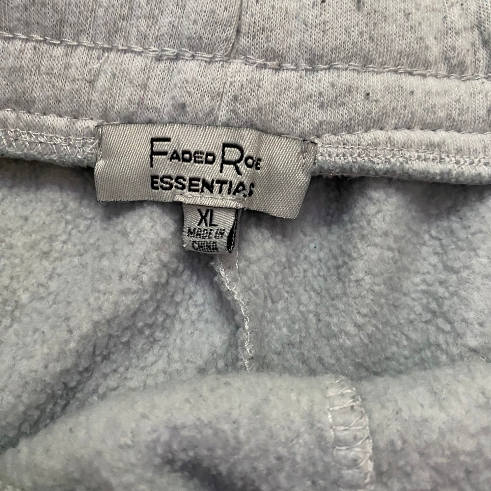 Faded Rose Essentials Miami Sweat Shorts Womens XL Gray Fleece Drawstring Sporty - Picture 4 of 6